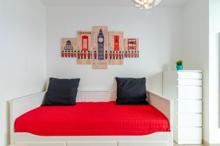 Brand New Apartment with Ocean & Volcano Views - 2