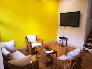 Sulit Condo Unit Santa Mesa Manila - Manila - 8