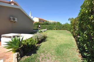 Modern, comfortable and well equipped private pool villa - Quarteira - 2