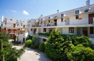 Feng Shui Wellness Apartmanház Hévíz - Hévíz - 0