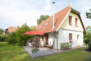 Ferienhaussiedlung Strandperlen Sanddornhof 1b Typ III - Wustrow - 0