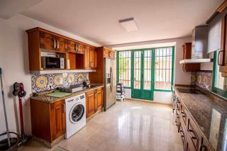Modern beach villa with parking and private pool - Torremolinos - 1