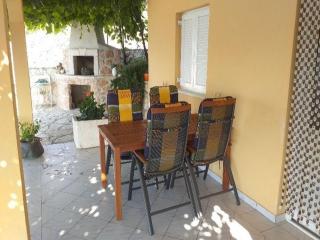 Apartments Dobrila - Jelsa - 1