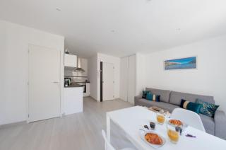 Studio lumineux Place de Lenche Panier Marseille - 9