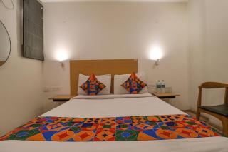 FabHotel The Chaitanyas Rohini sec 18 - New Delhi - 9