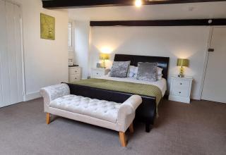 Fairlawn House - Amesbury - 8