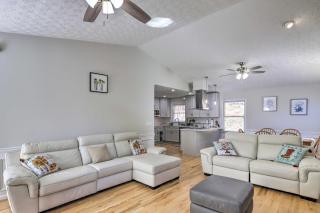 Immaculate Suwanee House with Pool and Game Room! - 6