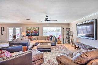 Outdoor Kitchen, Hot Tub! Scottsdale Family Home - 8