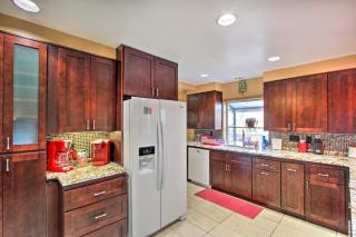 Puget Sound Home with Beautiful Yard and Deck! - 2