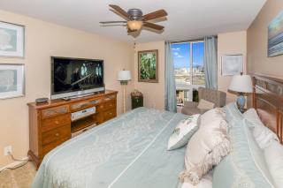 E201 - Tropical Shores - Oceanside - 2