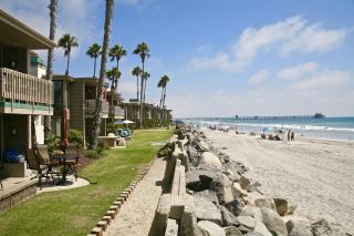 B209 - Beachside Getaway - Oceanside - 1
