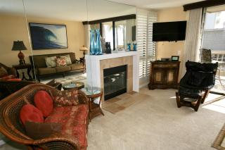 D2 - Breakwater Bungalow - Oceanside - 1