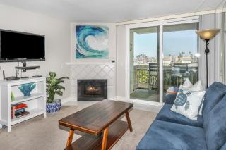 E105 - Seascape Stay - On-the-Sand - Oceanside - 8
