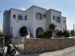 Thealos - Azolimnos Syros - 6