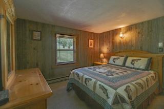 Swiss Mountain Village - Blowing Rock - 4