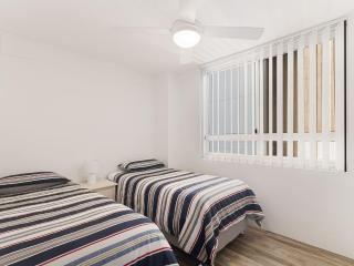 Rainbow Pacific Unit 15 - 3