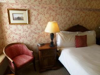 The Bear Hotel - Devizes - 6