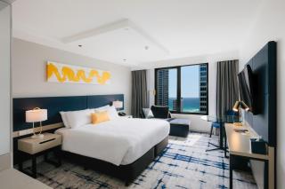 voco Gold Coast by IHG - 4