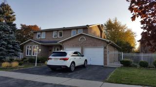 Comfort Stays near Toronto Airport - Mississauga - 9