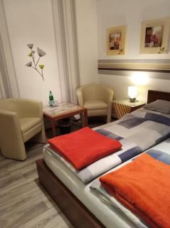 Hotel Garni "Adria" - Windhagen - 2