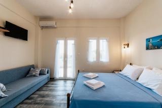 Cyclades Luxury Studios - Nea Potidaea - 4