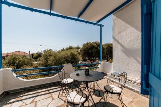 Cyclades Luxury Studios - Nea Potidaea - 1