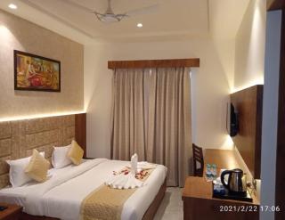 THE TAJ PEARL HOTEL - Agra - 4