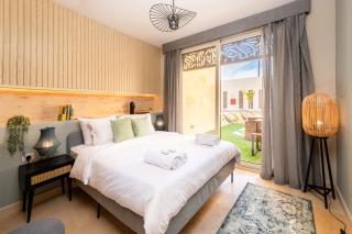 Elegant & Edgy 2 BR w Beach & Pool Mangroovy - Hurghada - 9