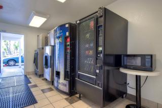 Motel 6-Westminster, CA - South - Long Beach Area - 4