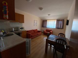 CEDAR LODGE NEXT TO LIFT ONE BEDROOM APARTMENT - Bansko - 6