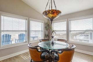 Spacious Beachfront Home w/Deck, Balcony, Central A/C, Washer/Dryer, and WiFi - Fernandina Beach - 6