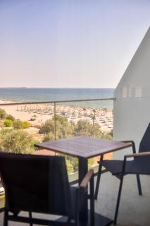 White Tower Private Apartment Beach View - 0