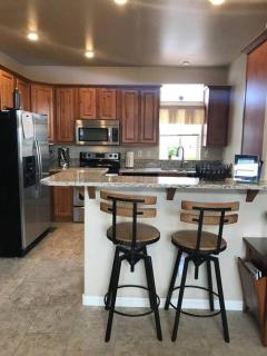 Local VIEW Pet Friendly BOAT Parking Close to Antelope Canyon HorseshoeBend - 1