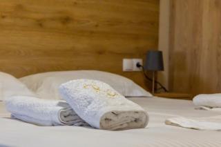 Remezzo Luxury Apartments - 3