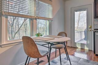 Blue Ridge Retreat with Mountain Views and Deck - 2