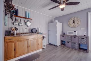 Modern Winnipesaukee Lake Front Retreat (Venice) - Alton - 7