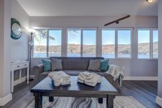 Modern Winnipesaukee Lake Front Retreat (Venice) - Alton - 9