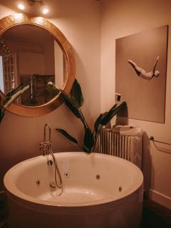 Maison Marie-Astrid, Suite avec Balnéo privée - 1