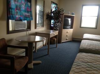 Fountain Inn - Van Wert - 8
