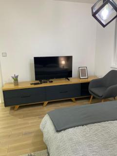 Sun Square Apartments - 9