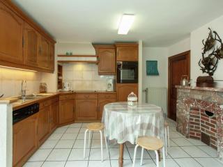 Holiday home in Humain with garden - Marche-en-Famenne - 6