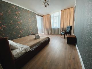 Arcadia Plaza 2-BR Brown Prestige Apartment 89 - Odessa - 4