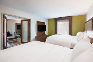 Holiday Inn Express Hotel & Suites Saskatoon by IHG - Saskatoon - 3
