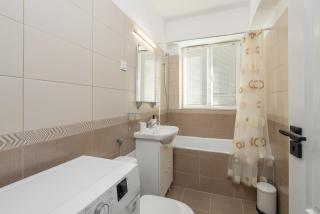 Relaxing Studio Near ParkLake Mall with Metro Access - 7