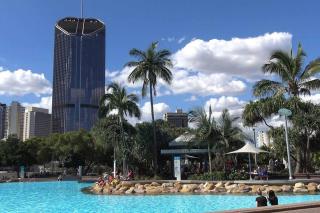 Southbank Apartment with pool Brisbane CBD Hosted by Homestayz - Brisbane - 1