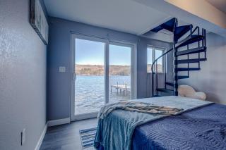 Modern Winnipesaukee Lake Front Retreat Siena - 2