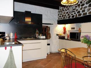 Modern holiday home with swimming pool - Saint-Fortunat-sur-Eyrieux - 9