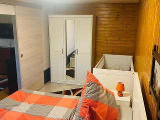 Holiday Home in Altenfeld near Rennsteig Trail - Altenfeld - 5
