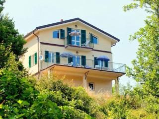 Belvilla by OYO Spacious home with lovely terrace - Sesta Godano - 5