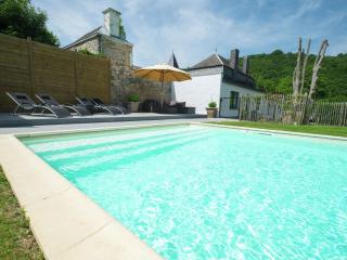 Mansion in Hasti re with Swimming Pool - Hastière-par-delà - 0